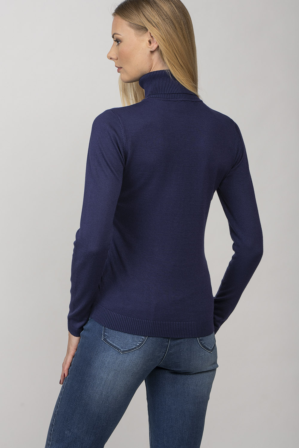 Rullkaelusega džemper Misty