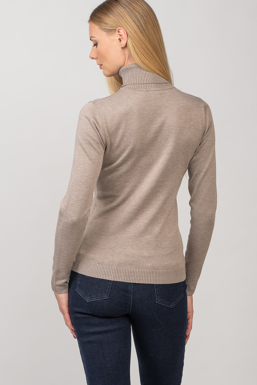 Rullkaelusega džemper Misty