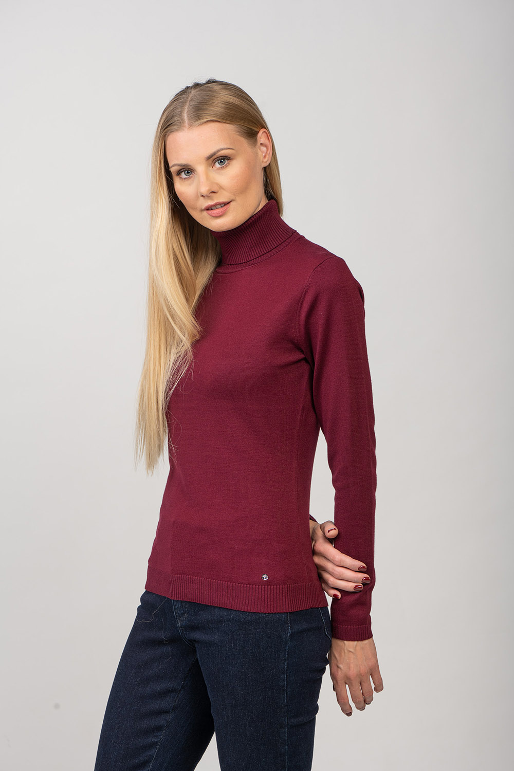 Rullkaelusega džemper Misty