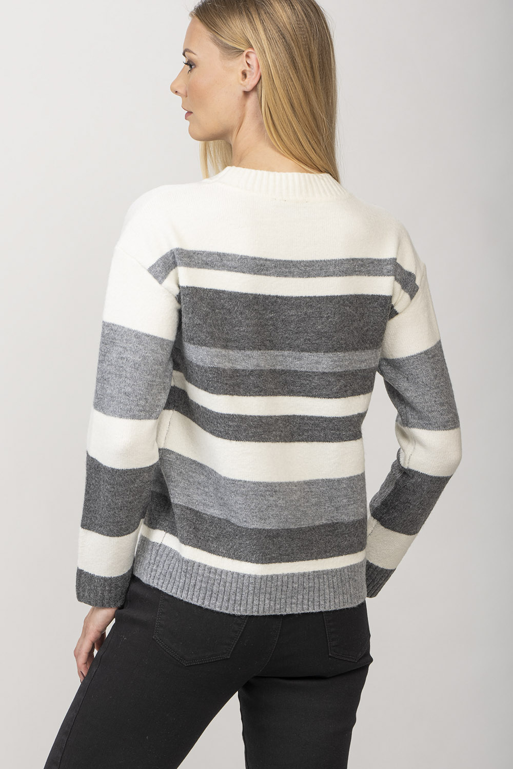 Джемпер в полоску Carina2