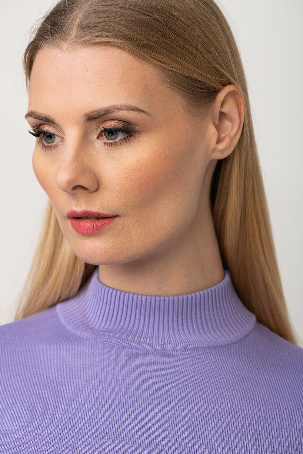 Свитер с высоким воротом Cindy