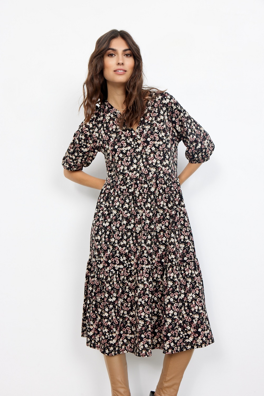 Lillemustriline kleit Felicity AOP 377