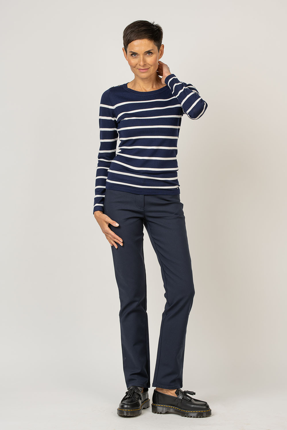 Magliamoda_True_Indigo_pants_Sanna69_SAN69_dark_blue