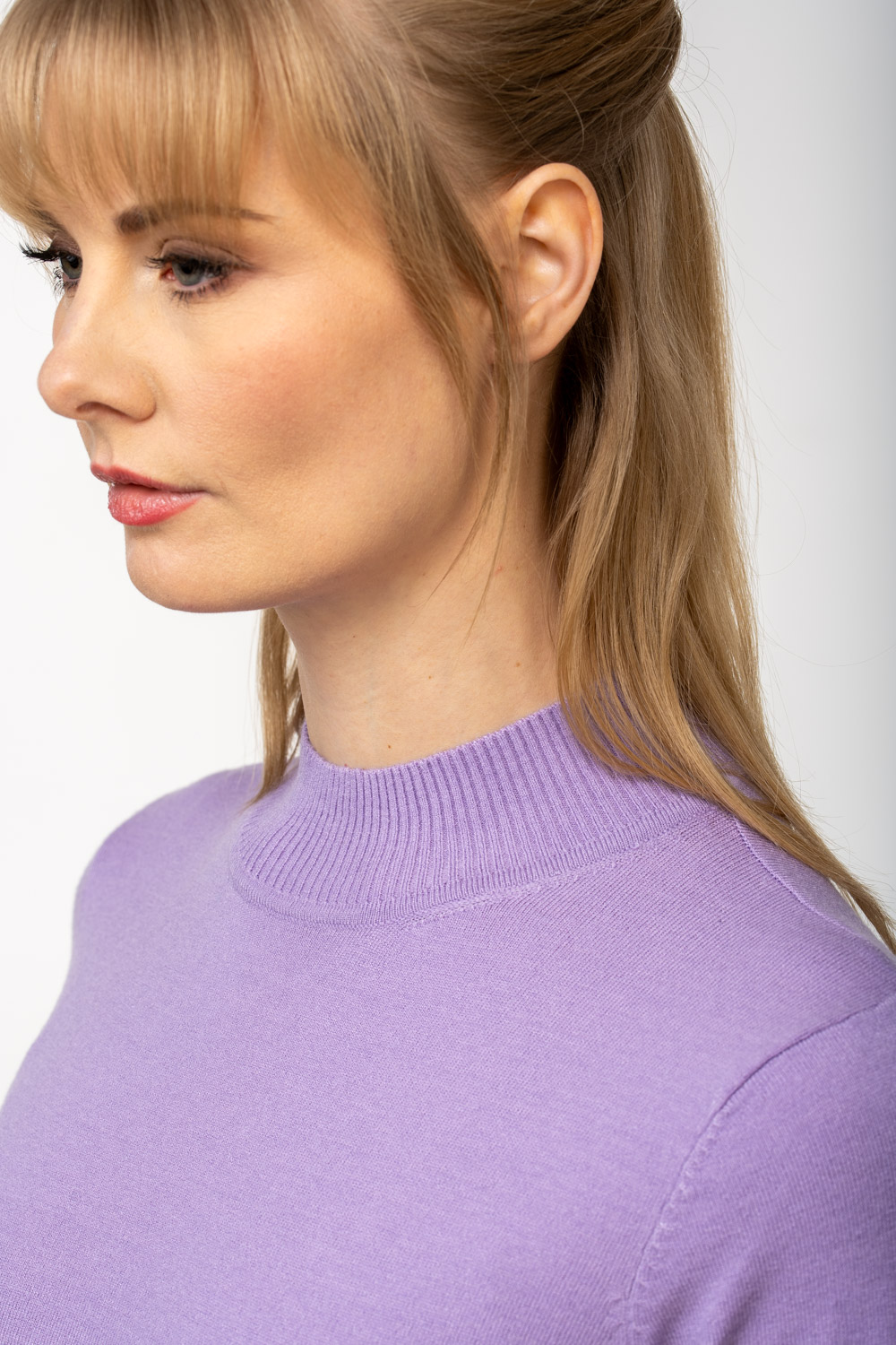 Kõrge kaelusega džemper Unity