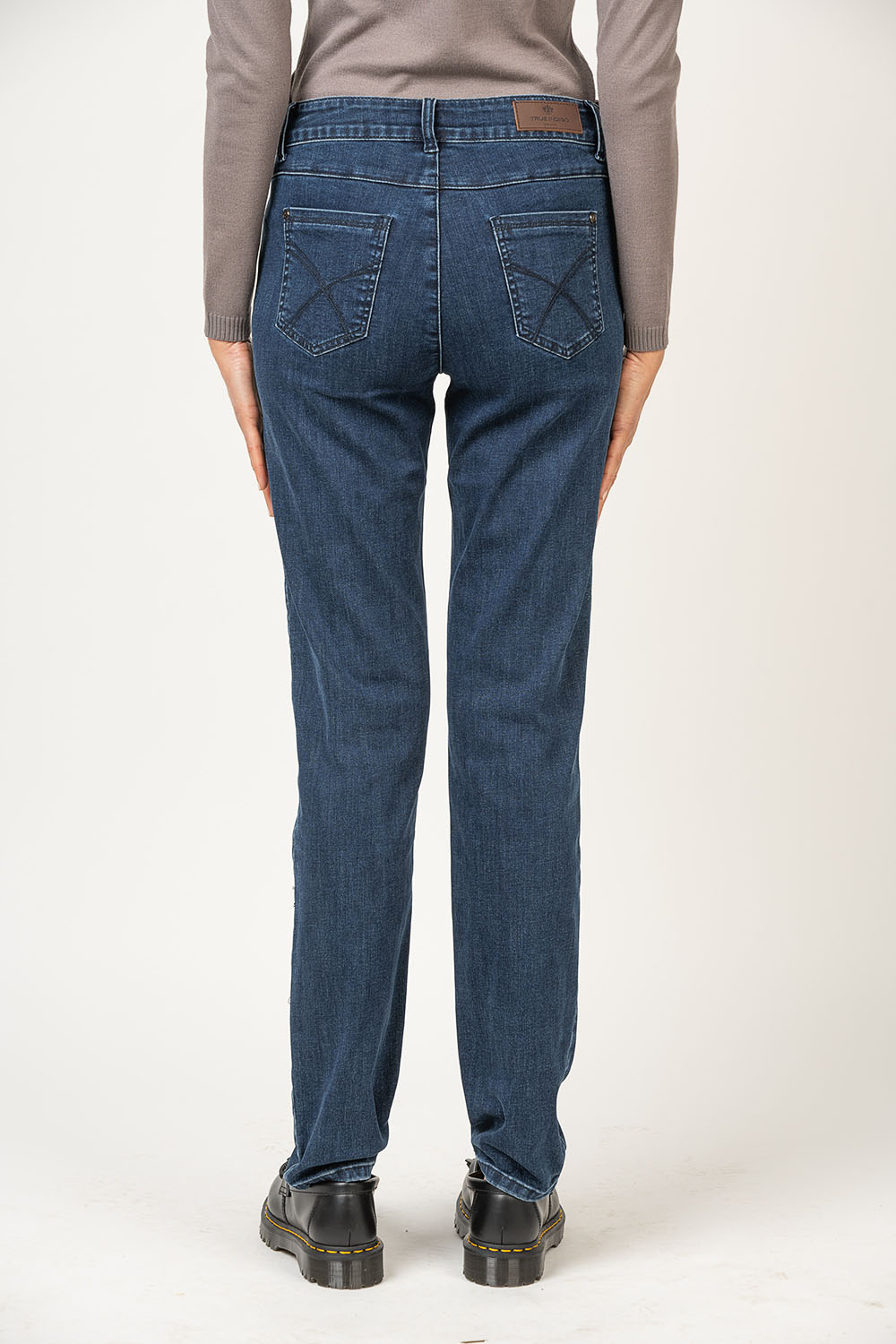 Tapered Fit Women’s Jeans BRAZIL369