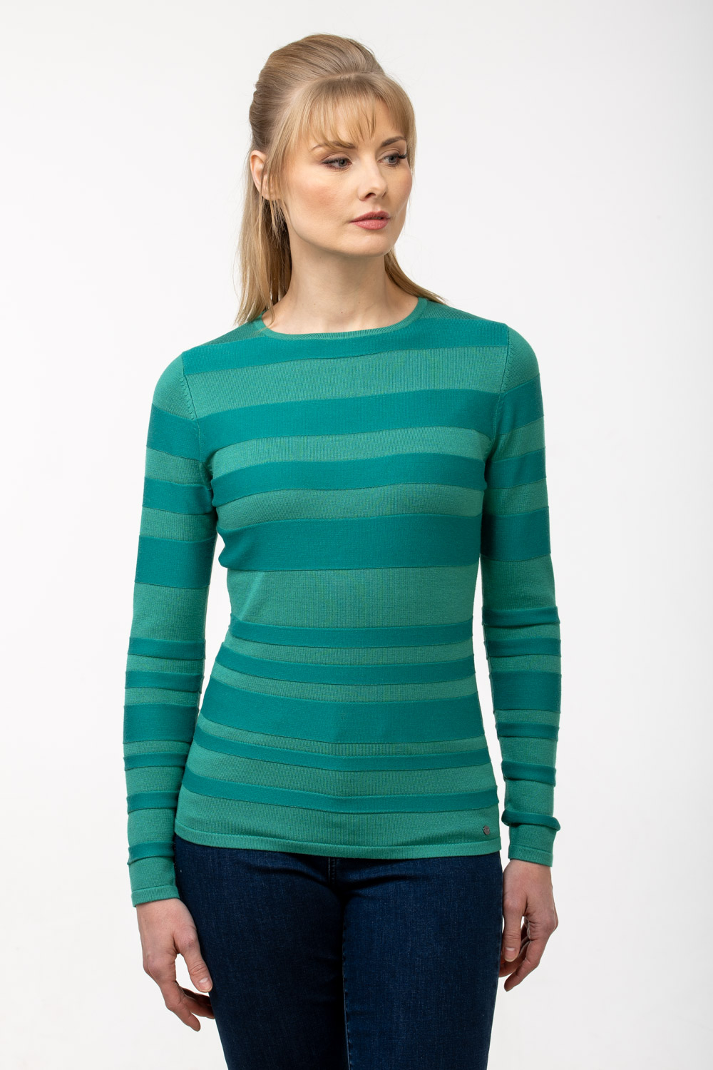 Elegant Sweater Indy